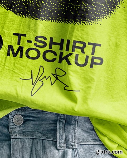 YellowImages - Woman Wearing T-Shirt and Beanie Mockup - 134967