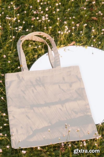 Mockup Republic - Dreamy Spring Branding Mockup Collections Vol.1