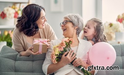 Mother's Day in Family 24xJPG 10xPNG