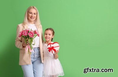 Mother's Day in Family 24xJPG 10xPNG