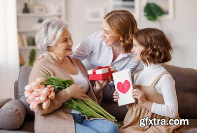 Mother's Day in Family 24xJPG 10xPNG