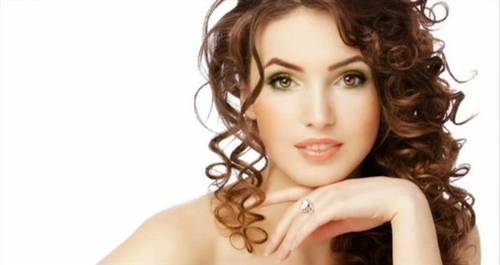 'KelbyOne - Creating Digital Makeup Effects in Photoshop'