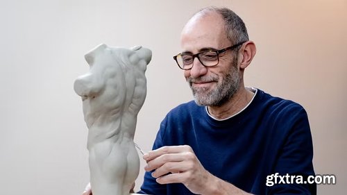 Domestika - Modeling Torsos with Clay