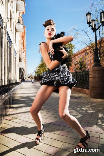 Girl on a City Streets Background 25xJPG Girl on a City Streets Background 25xJPG