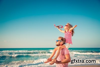 Funny Family at Holidays 40xJPG