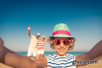 Funny Family at Holidays 40xJPG