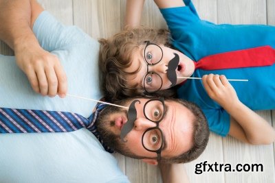 Funny Family at Holidays 40xJPG