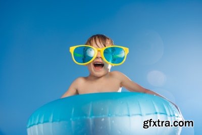 Funny Family at Holidays 40xJPG