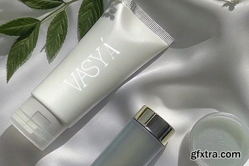 CreativeMarket - Gracessencia Modern Elegant Luxury