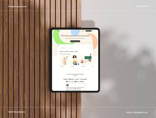 'Woody iPad Mockups'