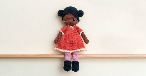 'Domestika - Amigurumi: Design Clothing, Hair and Accessories'