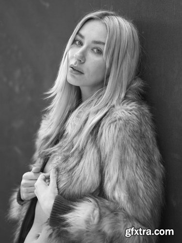 Peter Coulson Photography - Simple Lighting For A Garage Studio