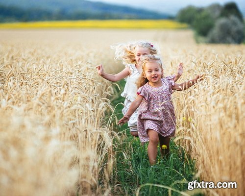 Megbittonproductions - Five Minute Edit: Wheat Field Sunset