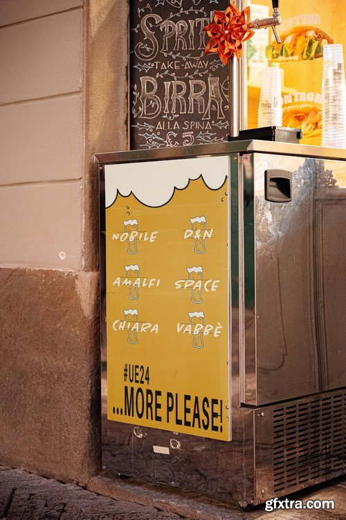 MelangeMockup &ndash; Urban Echoes Mockup Collection $78