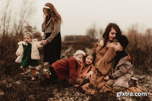 The Unraveled Academy - The Beauty of Motherhood with Shelby Rupp