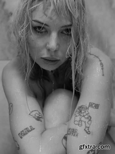 Peter Coulson Photography - Shay Shower Shoot