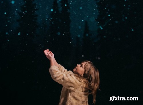 The Unraveled Academy - Creating Seasonal Magic: Lighting and Editing Tips with Lindsay Saunders